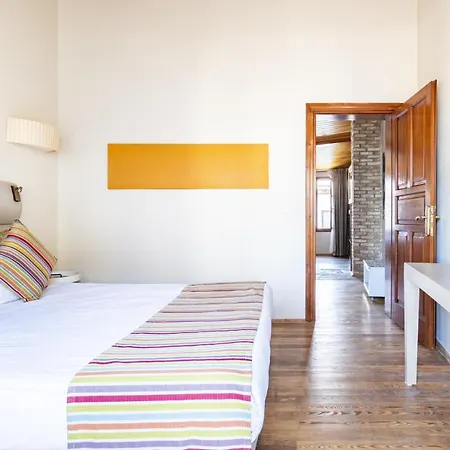 Mesmerizing Flat Near Hadrians Gate Casa de Férias Antália