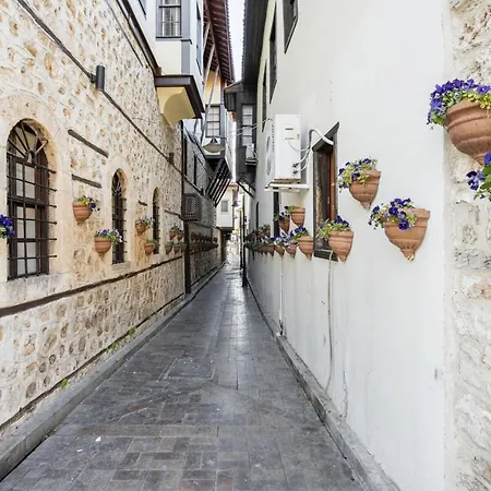 Mesmerizing Flat Near Hadrians Gate * Antália